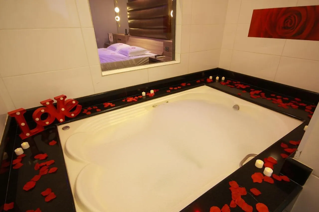 Gloria Plaza Hotel (Adults Only) ساو باولو 2*,